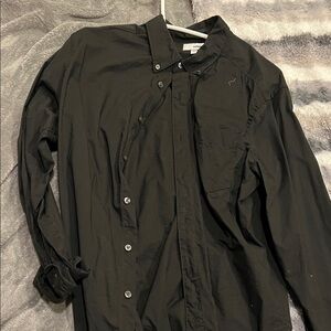 Long sleeve black button down shirt mens Medium